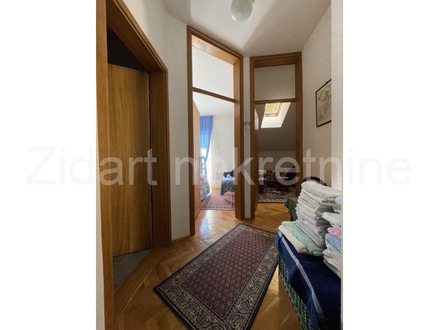 Квартира, 645 м², 100 000$ — FAKTOR